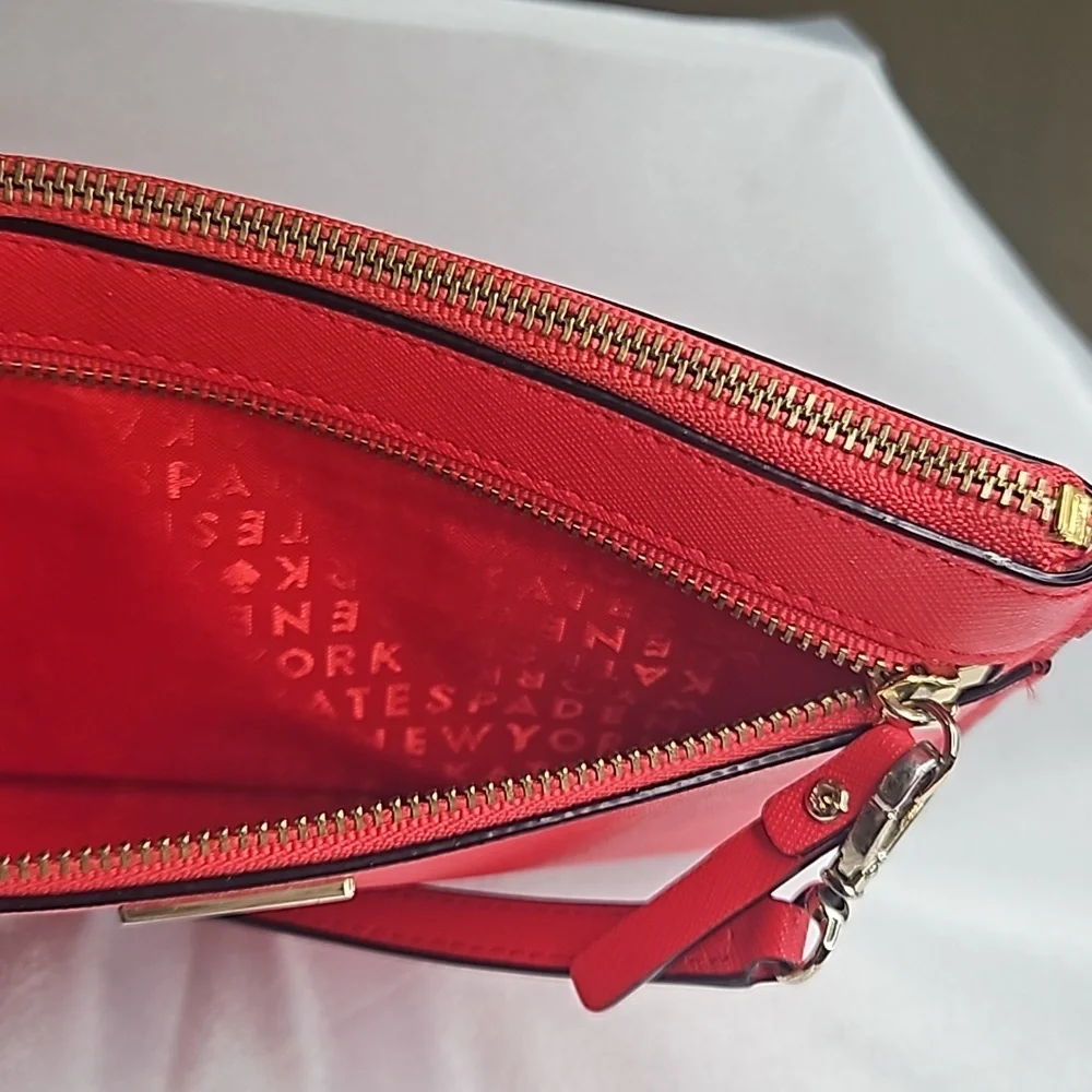 kate spade Red Wristlet Gold Zipper - Picture 4 of 8